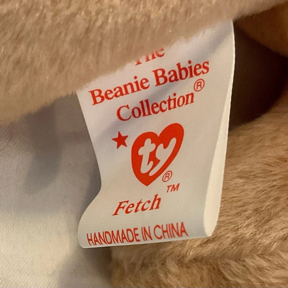 Ty Fetch 🐶 the Golden Retriever dog beanie baby